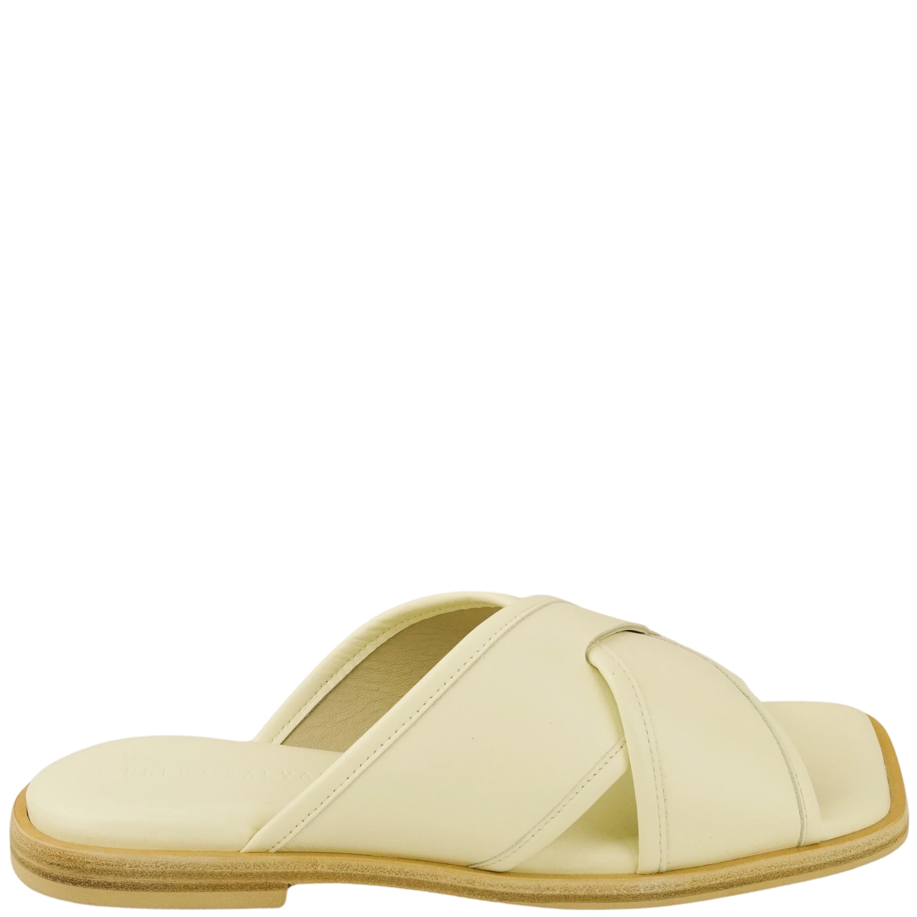 Frēda Salvador Marta Slides in Dove White