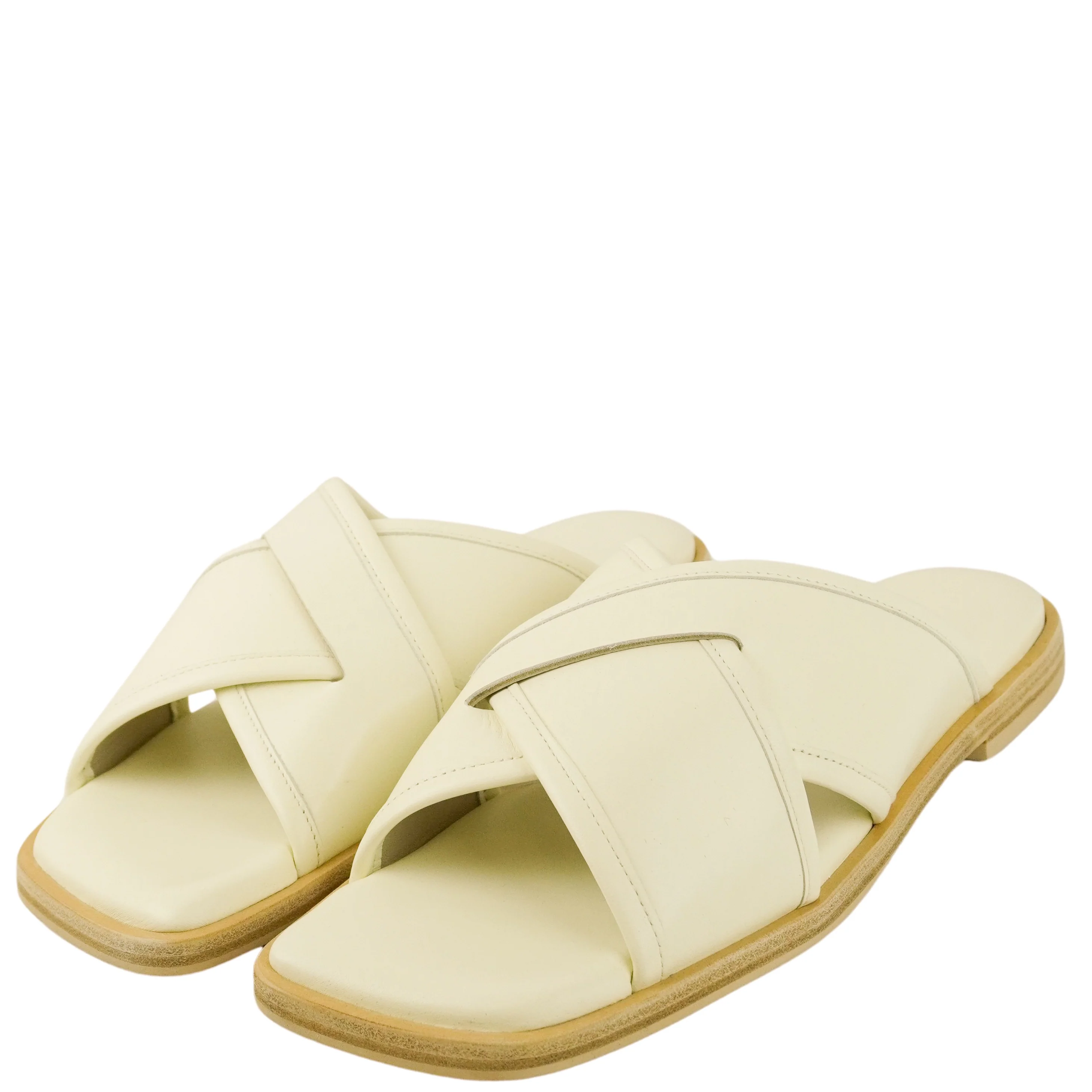 Frēda Salvador Marta Slides in Dove White - Image 4