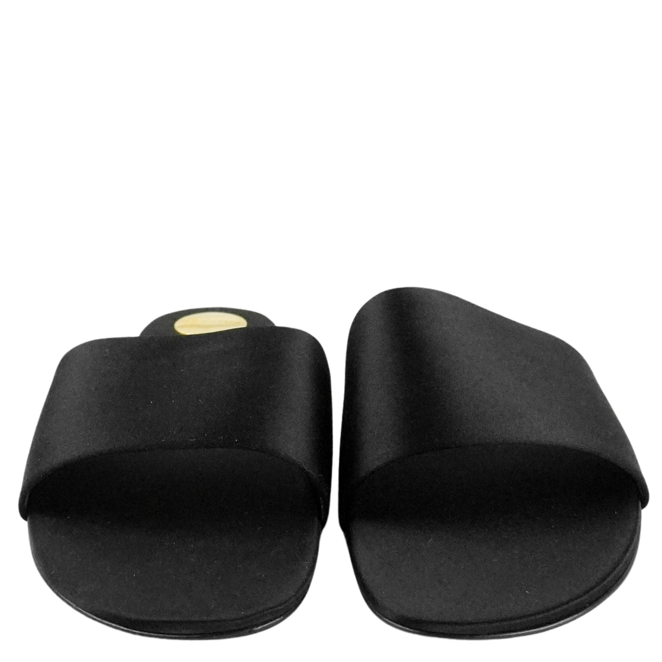 Saint Laurent Carlyle Sandals in Black - Image 5