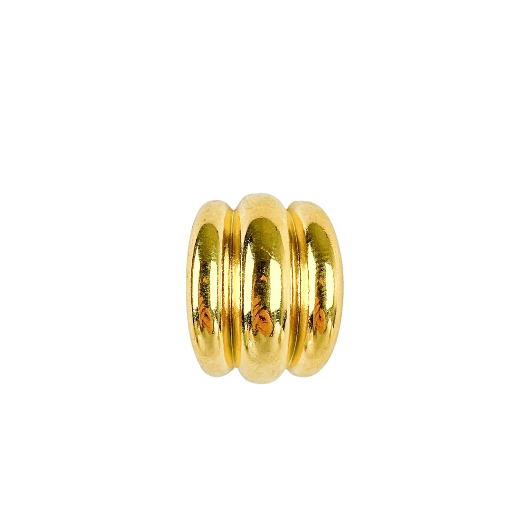 Shashi Eve Earrings in Gold - Image 3
